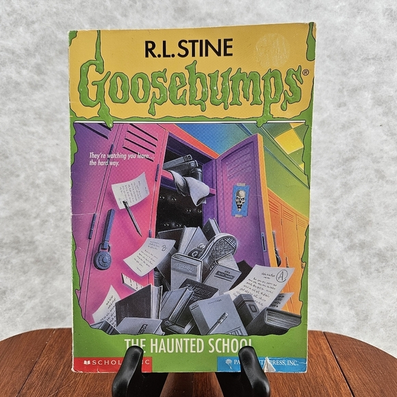 Scholastic Other - RL Stine Goosebumps #59 The Haunted School, 1997 First Scholastic Printing PB